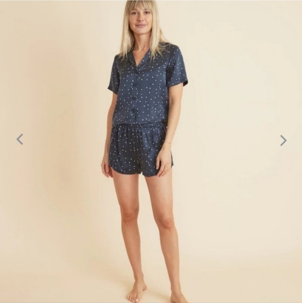 MARINE layer washable silk SS top - Picture 2 of 4